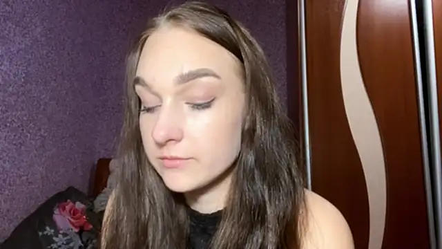 YahairaDuracher webcam