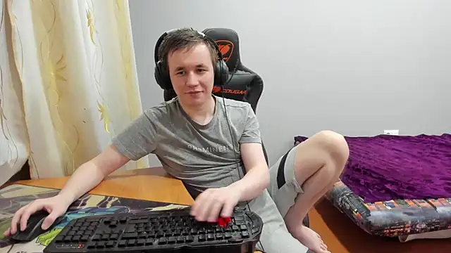 iliaskrislove webcam