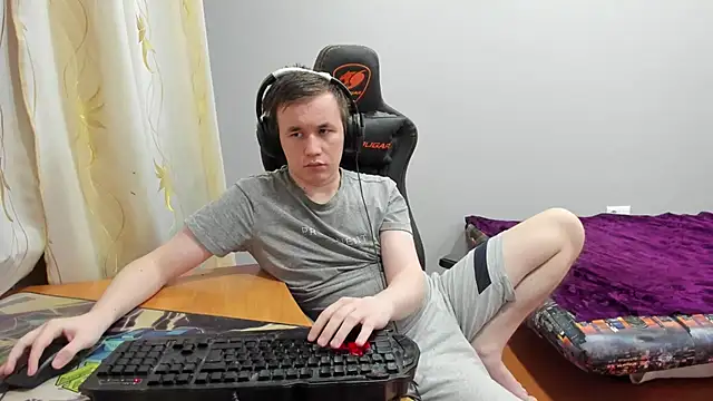 iliaskrislove webcam