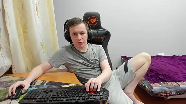 iliaskrislove webcam