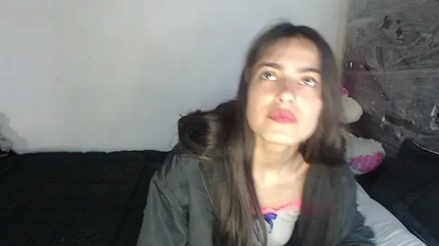 skinny_sweet2411 webcam