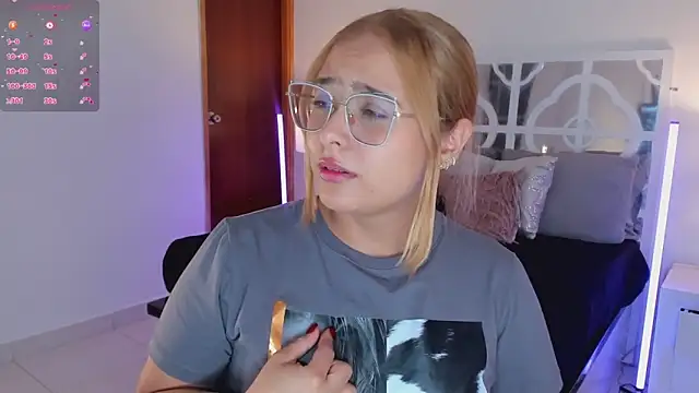 MikaelaStone webcam stripchat model stream image