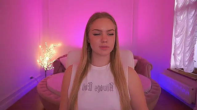 celestenoir - CelesteNoir's free webcam - UK Sex Cams