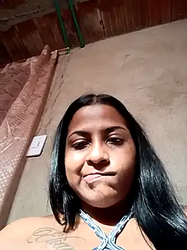 Giselabrunette25 webcam