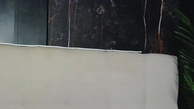 MelanieBrownn webcam