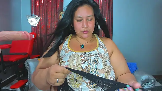 exxxtrabigboobs webcam