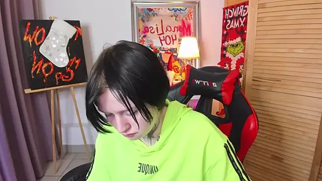 BakugoKatsuki webcam