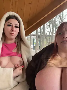 BigboobsDream99 webcam