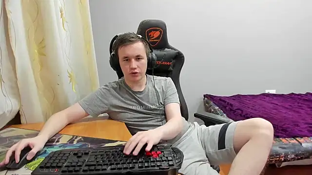 iliaskrislove webcam