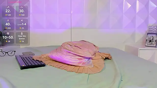 KimberlyMorgan webcam