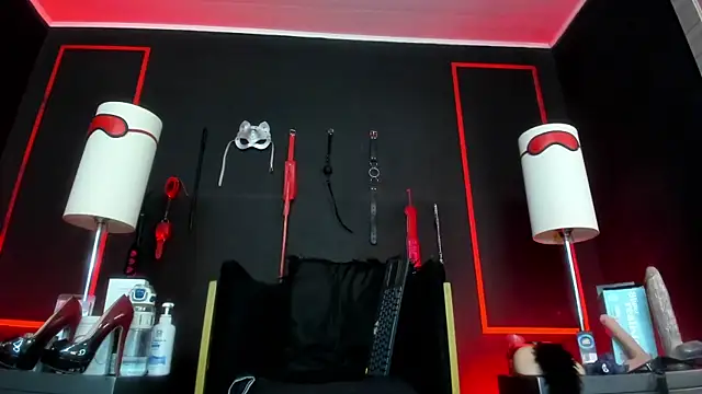 CharlotteScotte webcam