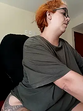 Escarlate4you_ webcam