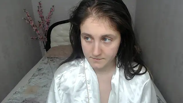 Holliy_Cooper webcam