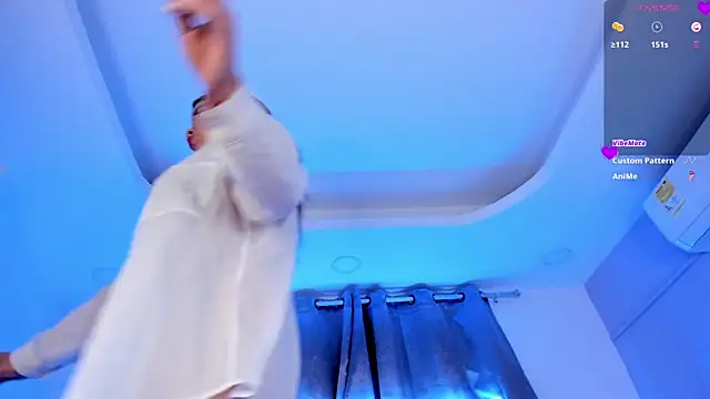 Elsalombardi_ webcam