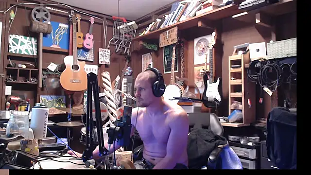 itsjameswebbscope (Ask my age) - #american #bisexuals #brunettes #cam2cam #daddies #ejaculation #hd #luxurious-privates #masturbation #muscular #recordable-privates #recordable-publics #shower #small-audience #smoking #twerk #white