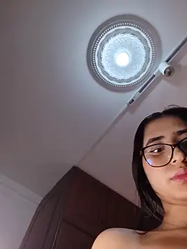 SamantaaJoness webcam