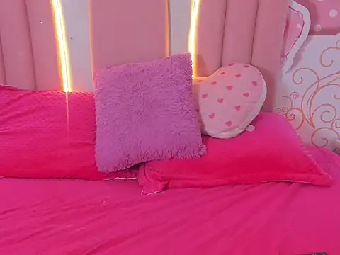 SofiaaBigBoobs webcam