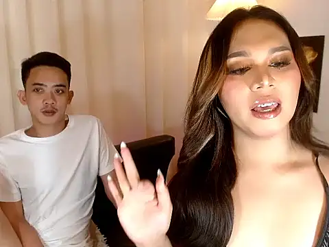 All_Hail_Your_Majesty webcam