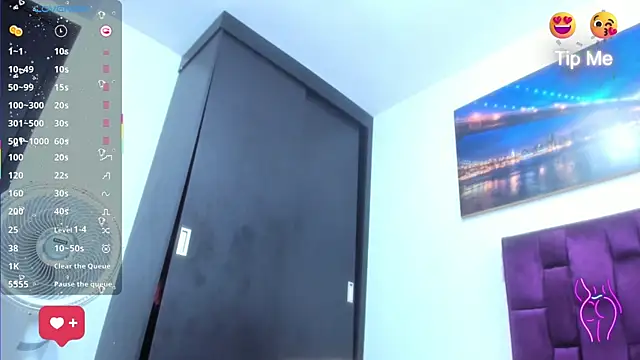 Alicia_Whitee webcam