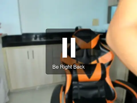 andrew_jonhes webcam