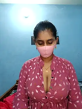 Webcam Model (Cute_Faria)  is live.Free join now!