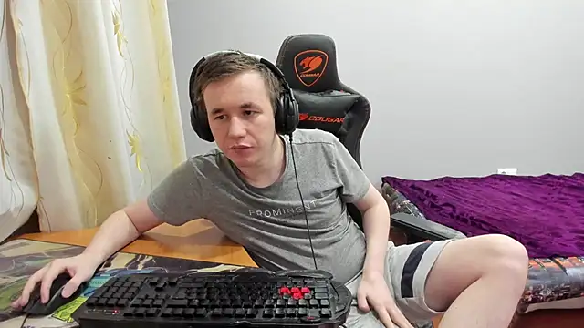 iliaskrislove webcam