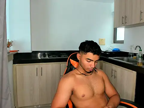 andrew_jonhes webcam