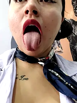 _Sarah-Office1 webcam