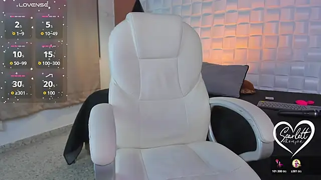 Scarlett_Kiiss webcam