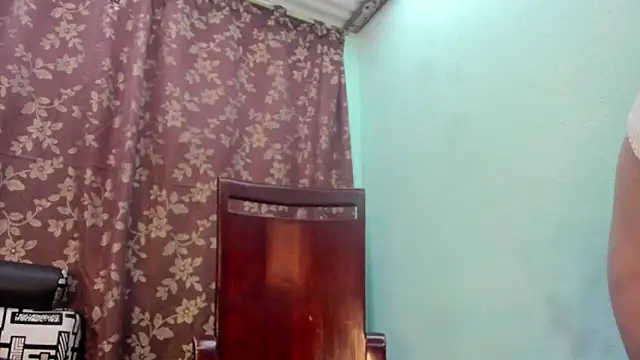 Nathaly_love96 webcam