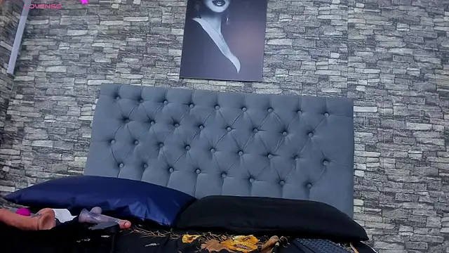 PenelopeDawson webcam