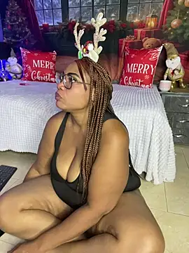 Webcam Model (AranzalatinBlaks1)  is live.Free join now!