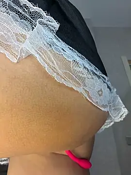 milothename - MiloTheName's free webcam