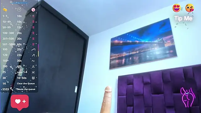 Alicia_Whitee webcam