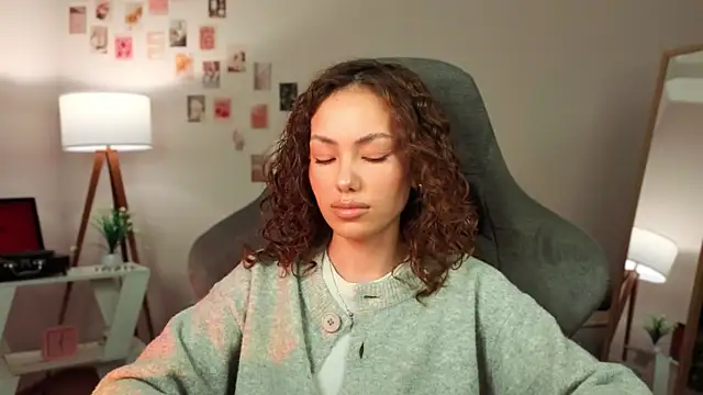 branchwithflowerss webcam