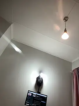 Bootyliciouse21X webcam