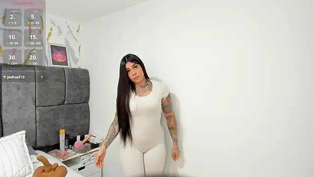 Cristal_Velle webcam