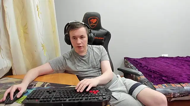 iliaskrislove webcam