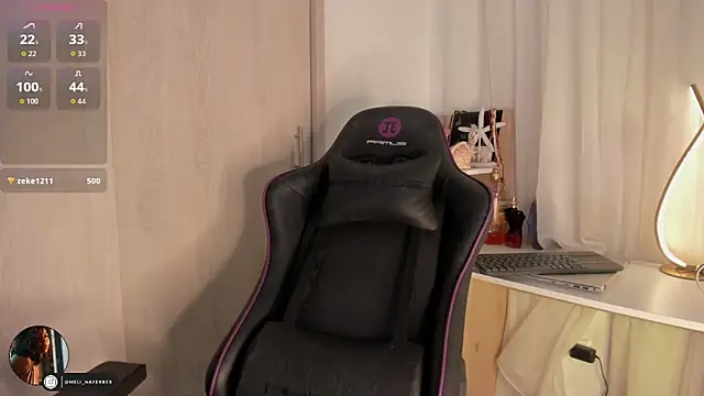 melina_ferrer1 (F young) - riding dildo