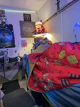 Makethatpussypurr webcam