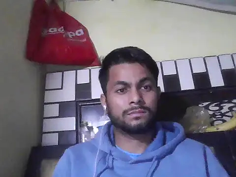 Stubborndesiboy webcam