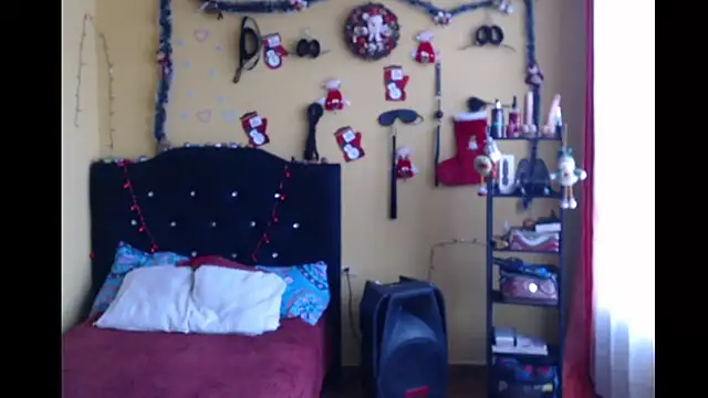 Violet_And_Smith webcam