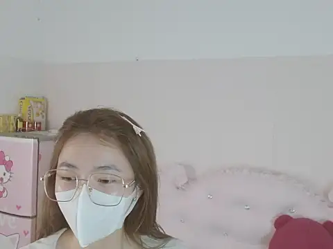 Alina_MissAsian webcam