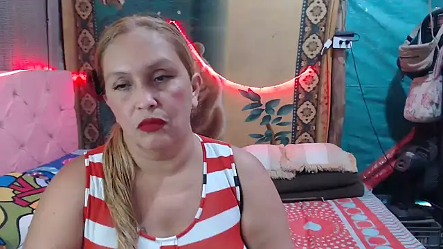 mom_son_dirty webcam