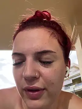 LexyGold webcam