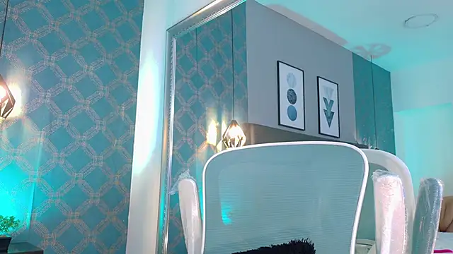 AmbarRoberts_ webcam