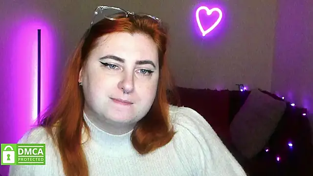 Alicia_love00 webcam