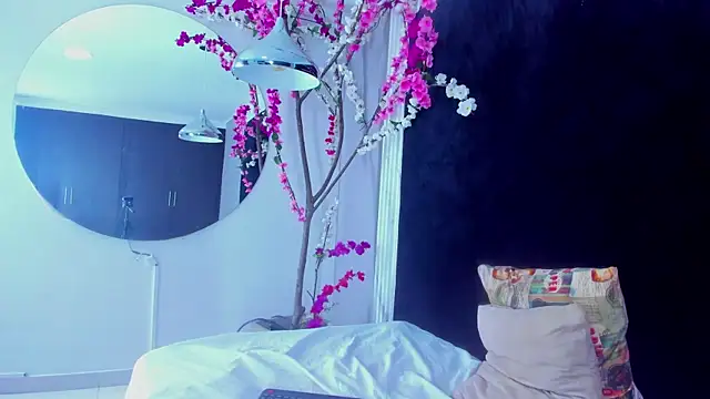 arya_alaya_cr webcam