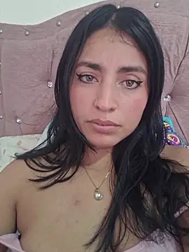 GISELLA__ webcam stripchat model stream image