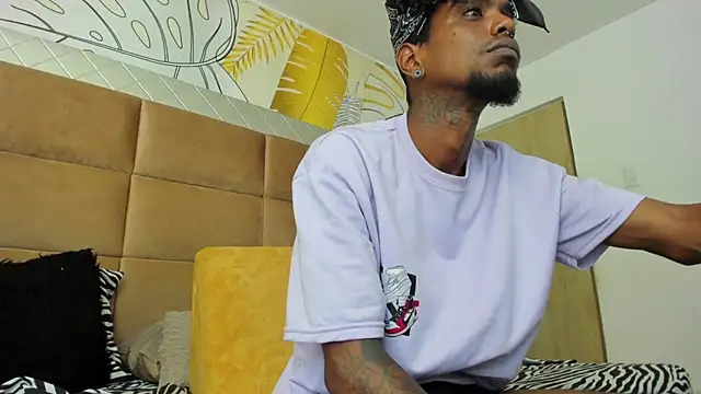 bigblackhotx1 webcam